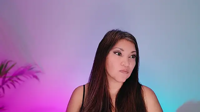 DivineLynn Chat XXX live