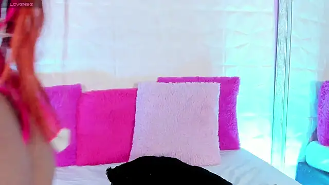 Ema_Jackson live XXX chat