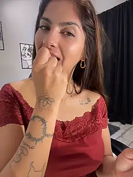XXX chat uživo modela chicachocolate01