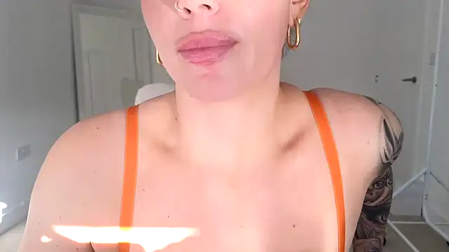 Czat XXX na żywo – LibbyLoveHeartx