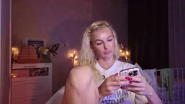 aestetick Chat XXX in diretta