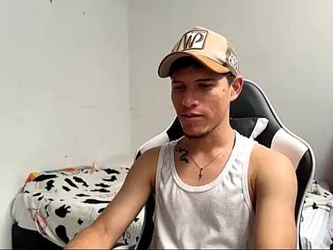 Chatroom XXX en direct de Edward_2709