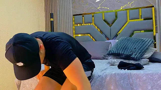 XXX chat uživo modela ALANNFERRER
