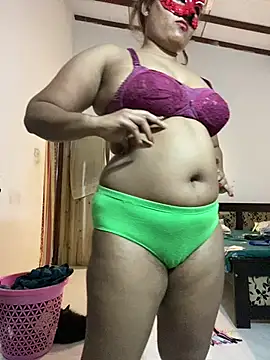 Czat XXX na żywo – Elisha96