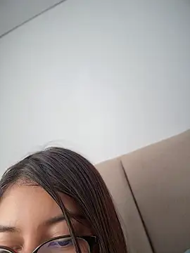 Saracalderon's Live XXX Chat