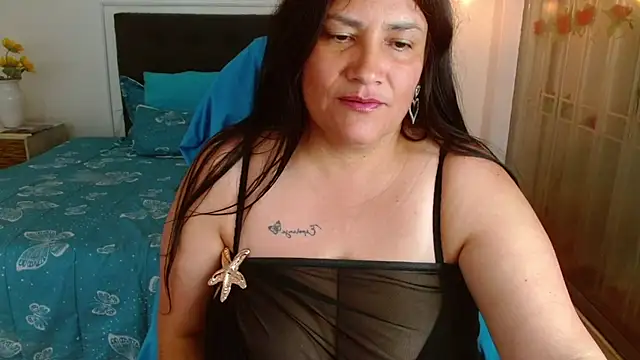 salomexlove_20 Adlı Modelin Canlı XXX Sohbeti
