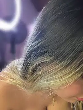 CelesteBlaze_ Adlı Modelin Canlı XXX Sohbeti