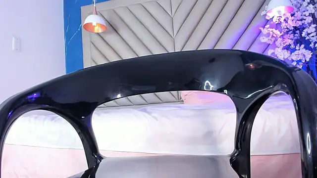 צ'אט XXX בשידור חי של DarkieSweet