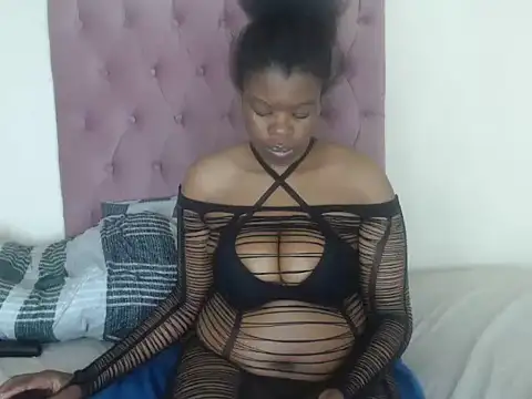XXX chat uživo modela Nellybbx3