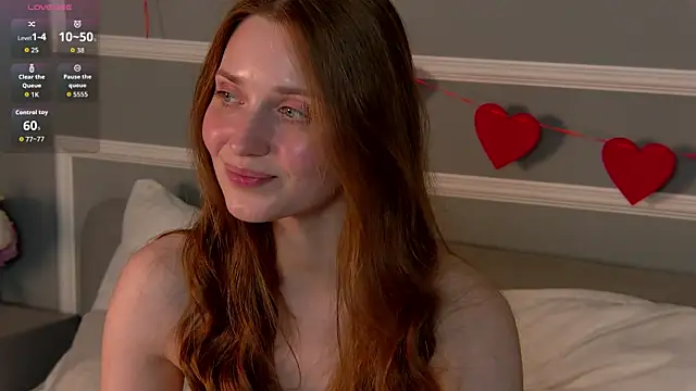 EmmaSagge's Live XXX Chat