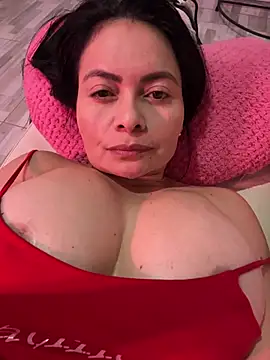 Janna099 live XXX chat