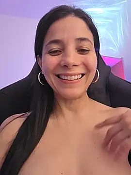 miaeyex Live XXX-Chat
