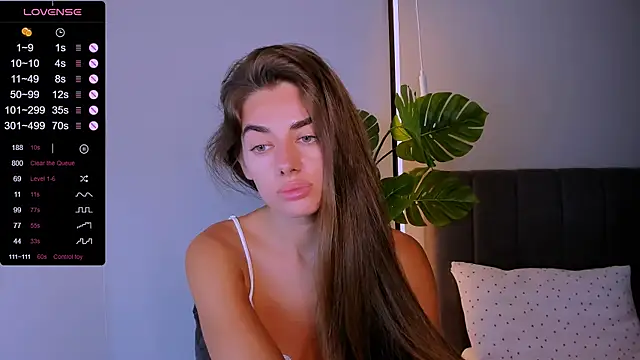 Marta--jess Adlı Modelin Canlı XXX Sohbeti