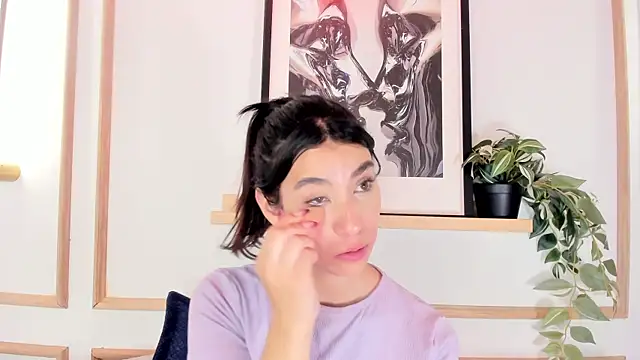 دردشة Nanami_ الجنسية المباشرة