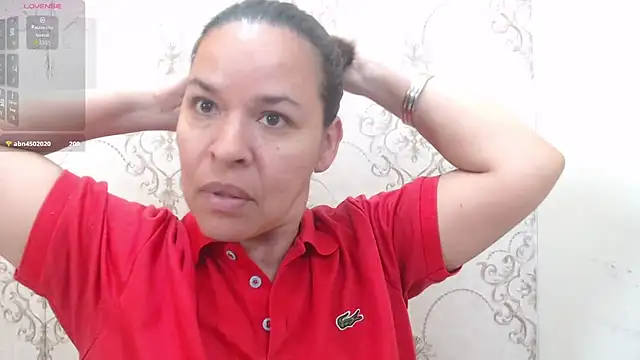 Chat +18 de Lizeth_Bels ao vivo
