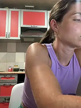 SeducingYoghourt's Live XXX Chat