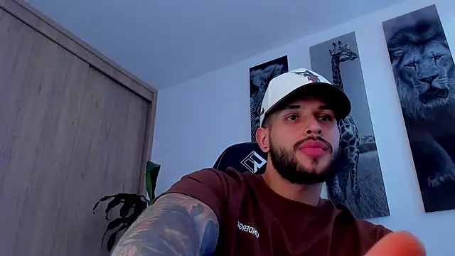 Santos_ramirez1のライブXXXチャット