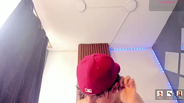 Chatroom XXX en direct de Eidan_collins