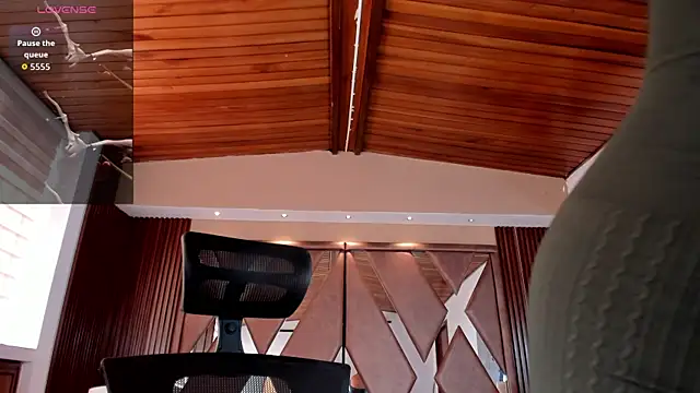 IsabellaaJoness' Live XXX Chat