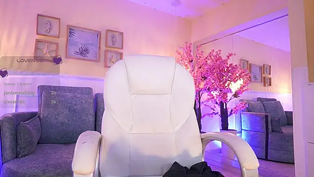 Chatroom XXX en direct de MeganLowell