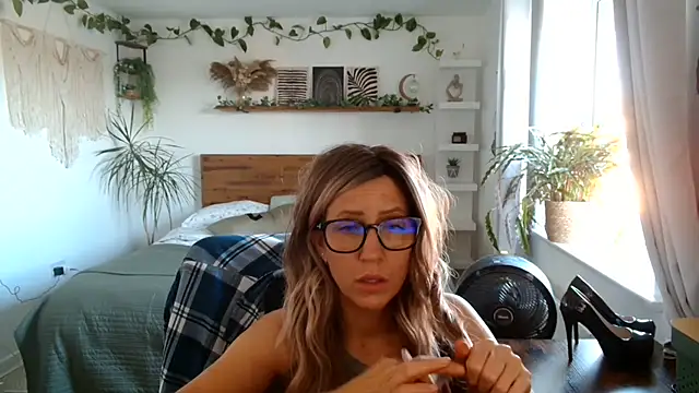 Chat XXX ao vivo de LottieMilfUK