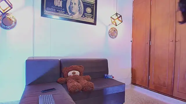 max_ashley_mds 라이브 XXX 채팅