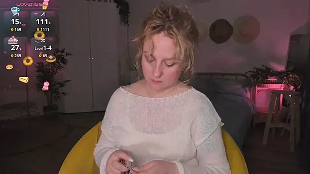 Lazy_Lady's Live XXX Chat