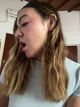 Bonni_lohan Chat XXX in diretta