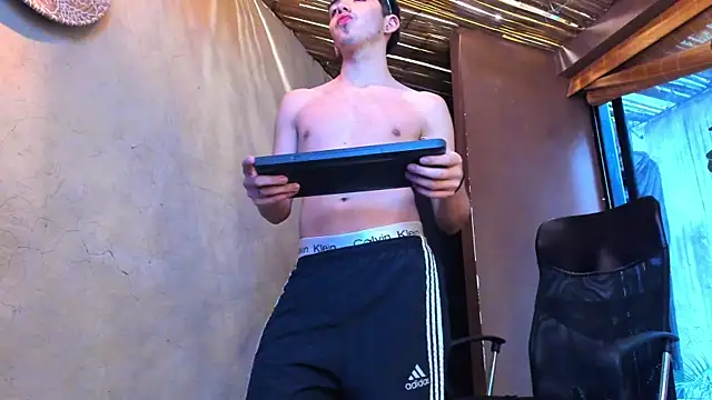 Chat XXX Live AxelStong