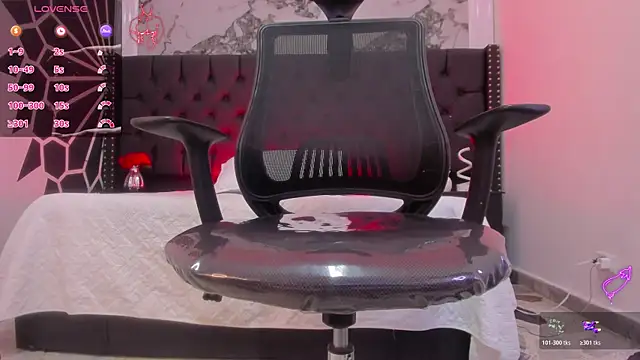 MaximusClark Live XXX-Chat