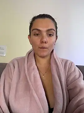 XXX chat uživo modela Eva_stark10