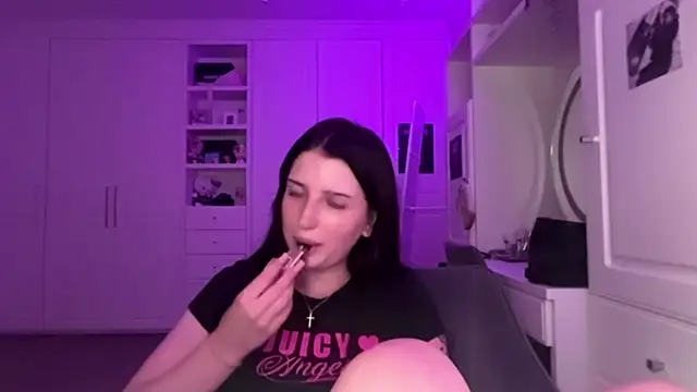 Živý XXX chat ShuJarecke