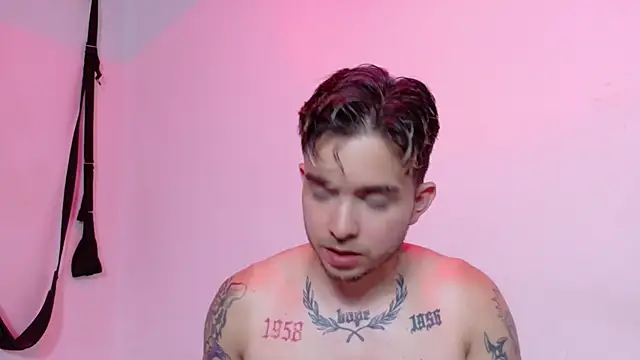 XXX chat uživo modela AliceandMax