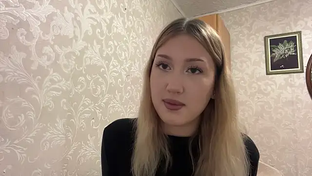 ArianneQuilantang Adlı Modelin Canlı XXX Sohbeti