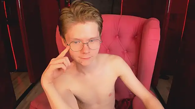 Онлайн чат XXX DanielSanders