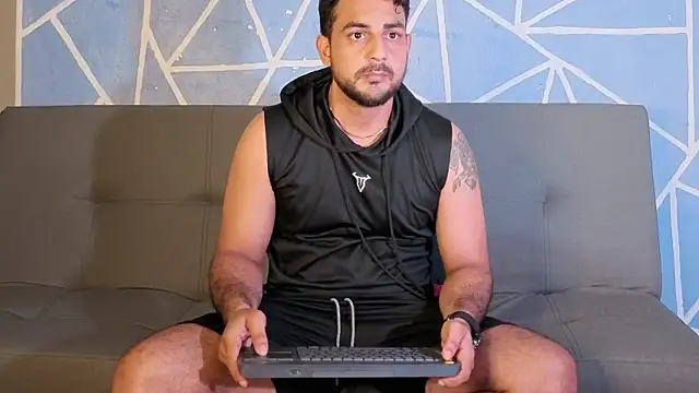 Онлайн чат XXX david_oliveira