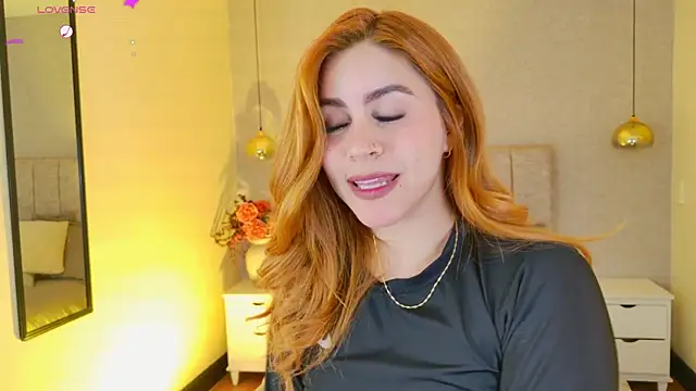 april_rousse's Live XXX Chat