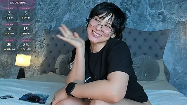 Chat XXX en directo de Ramona_Flower
