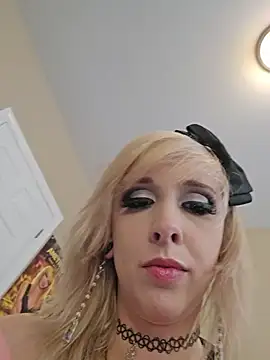 Chat XXX en directo de AmethystFoxx