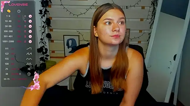 Chat XXX en directo de Josephine_Kiss