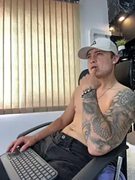 Alexander_ferre Show Webcam