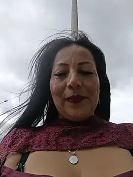 Chat XXX en directo de misshot_02
