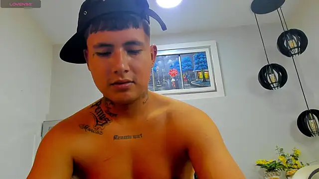 צ'אט XXX בשידור חי של rick_raider
