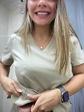 Chat +18 de alicee16 ao vivo