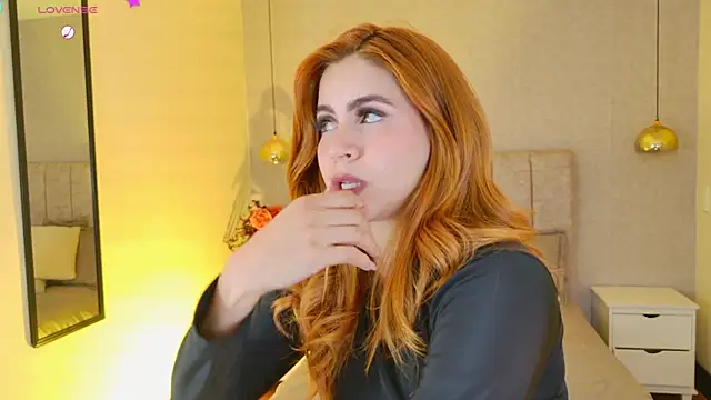 april_rousse: απευθείας συνομιλία ΧΧΧ