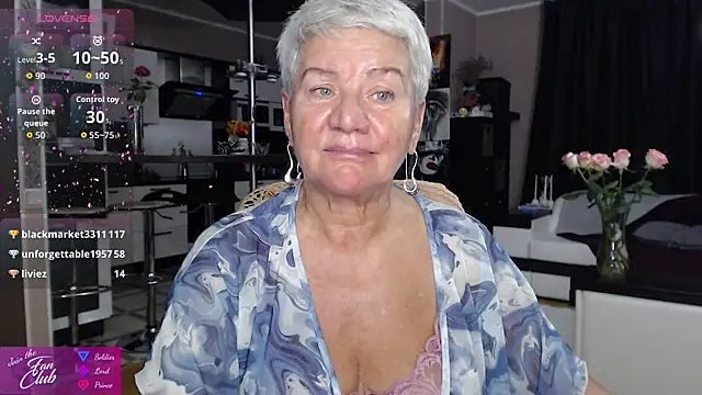 roxana_brooks Adlı Modelin Canlı XXX Sohbeti