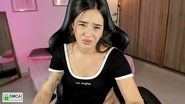 Veronica_isaza__ Chat XXX in diretta