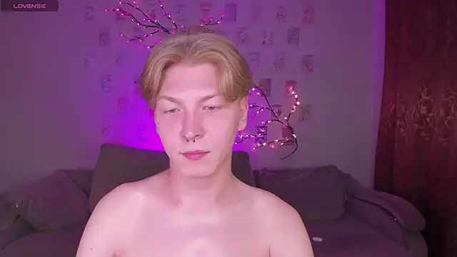 Živý XXX chat TheMikeSever