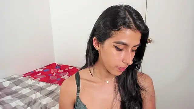 Mazikeen__18 Adlı Modelin Canlı XXX Sohbeti