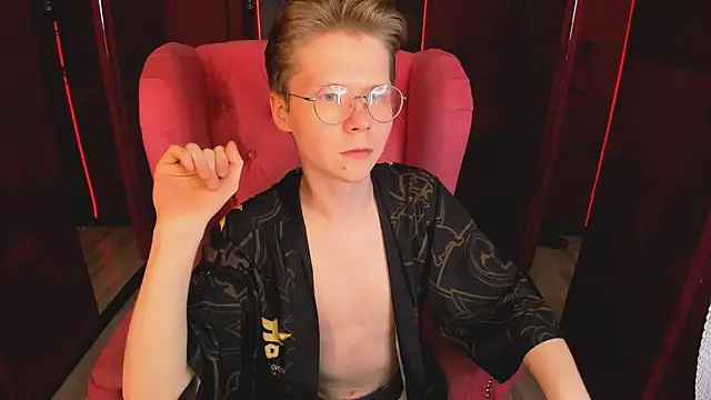 DanielSanders 现场XXX聊天